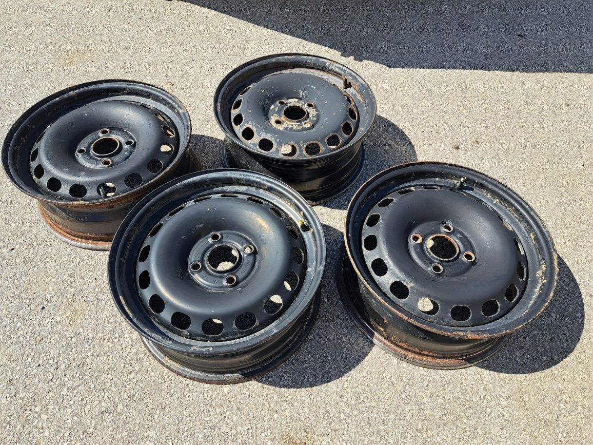 4х108/15 Ауди Б4 Б3 80 90 4x108/15 Audi Ford железни джанти