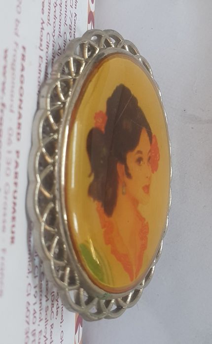 Brosa franceza antica