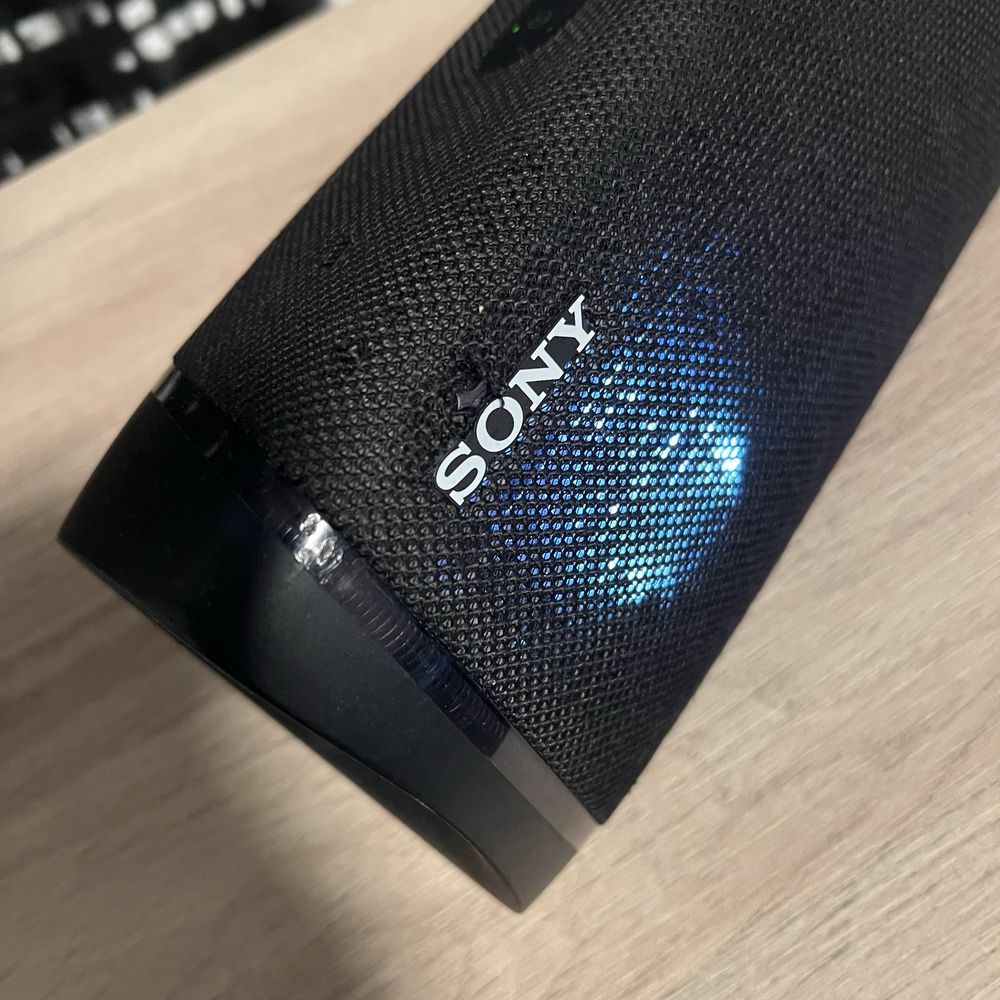 Преносим безжичен високоговорител XB43 с EXTRA BASS