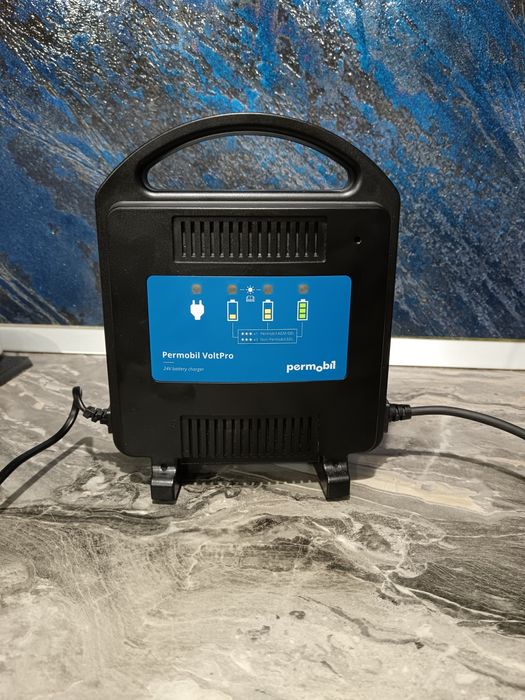 Încarcator scaun rotile