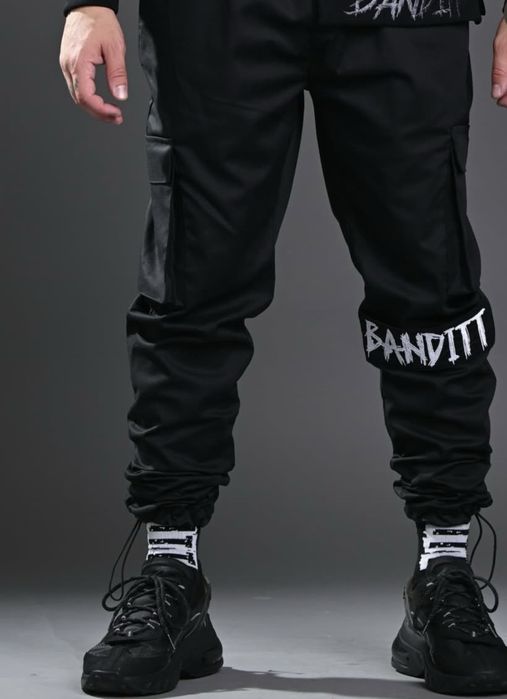 Продавам панталон banditt