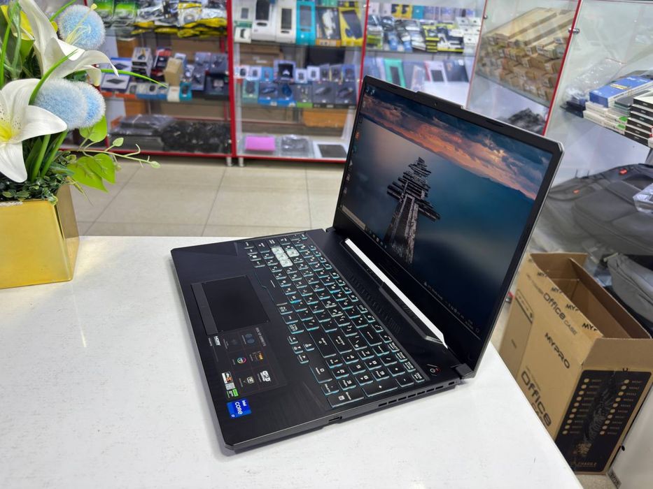 Asus i7 eng soʻngi avlod eng kuchli oʻyin va garfika ishlari uchun