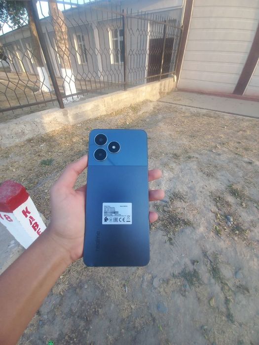 Реалми нот 50  128 гб