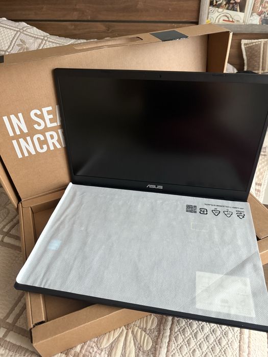 Лаптоп Asus чисто нов внос Германия