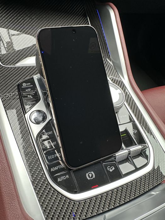 Vand iphone 16 promax TITAN