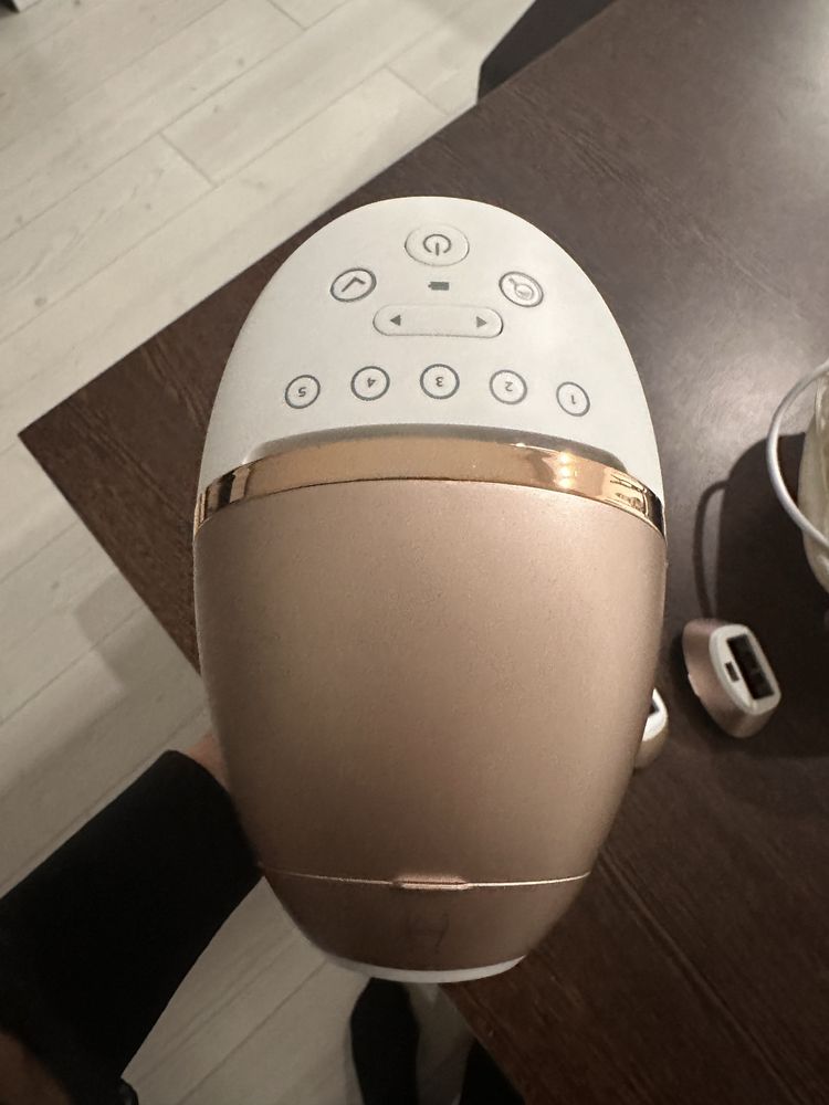 Epilator IPL Philips Lumea Prestige BRI956