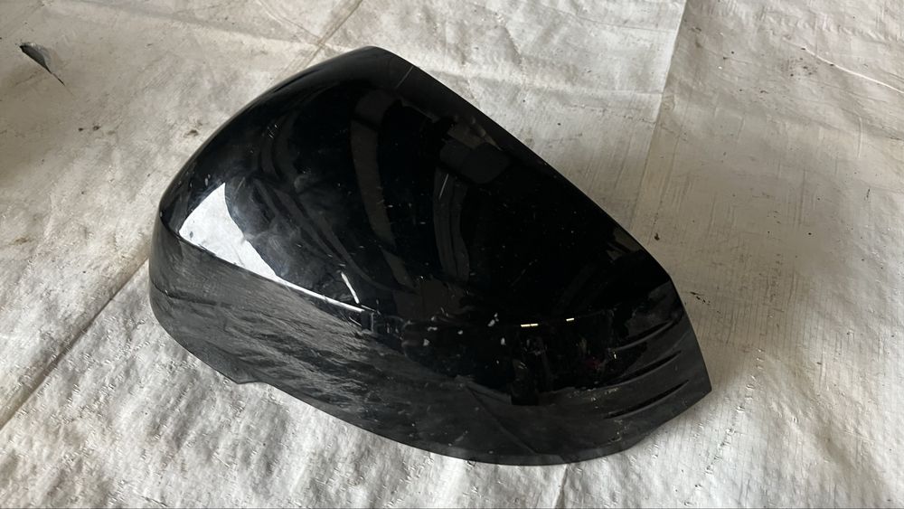 Капак на ляво огледало BMW 2 U06/X1 U11