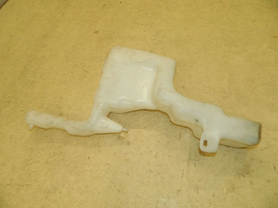 Vas lichid spalator, Ford Fiesta, 2012, 2013, 2014, 2015, 2016, 2017,, 8A61-17B613-AG