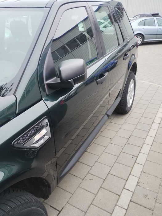 Vând Land rover freelander 2
