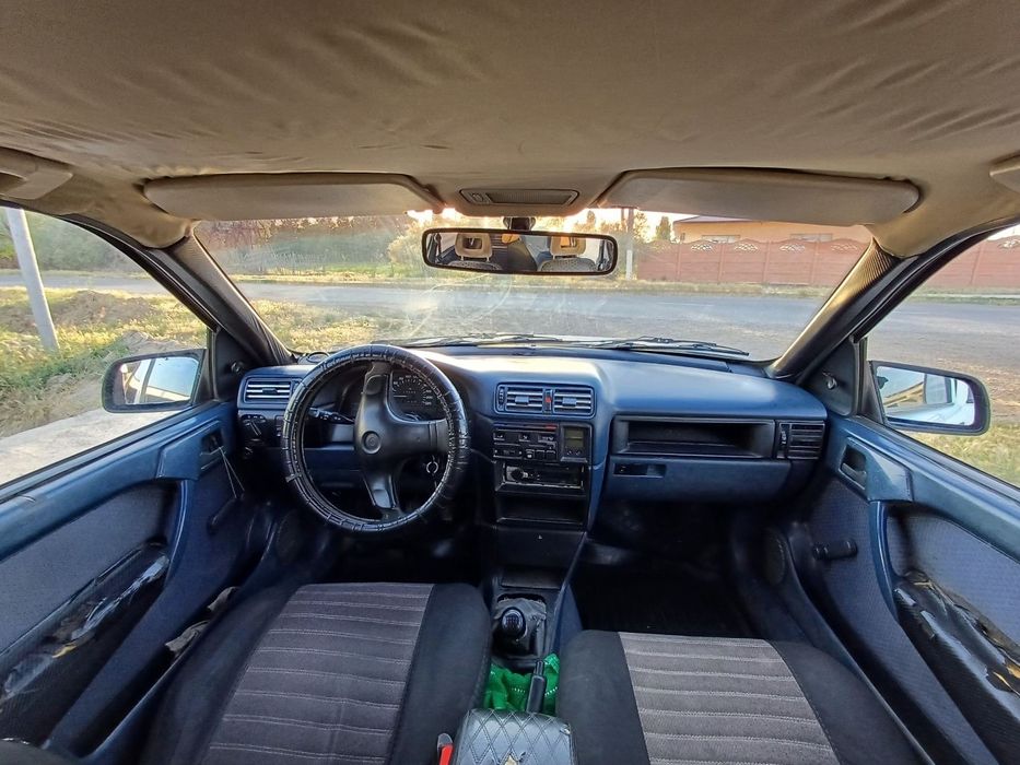 Опель Вектра 1.8