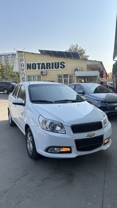 Nexia 3 sotiladi avtomat