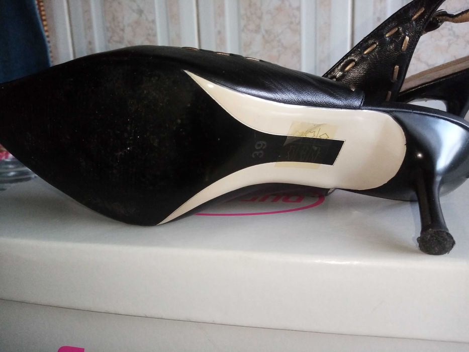 Pantofi damă eleganți