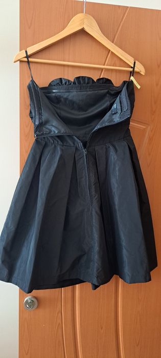 Малка черна рокля S/М