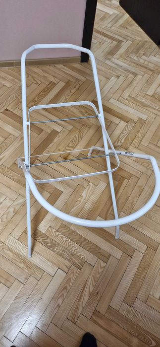 Стойка за бебешко корито/вана