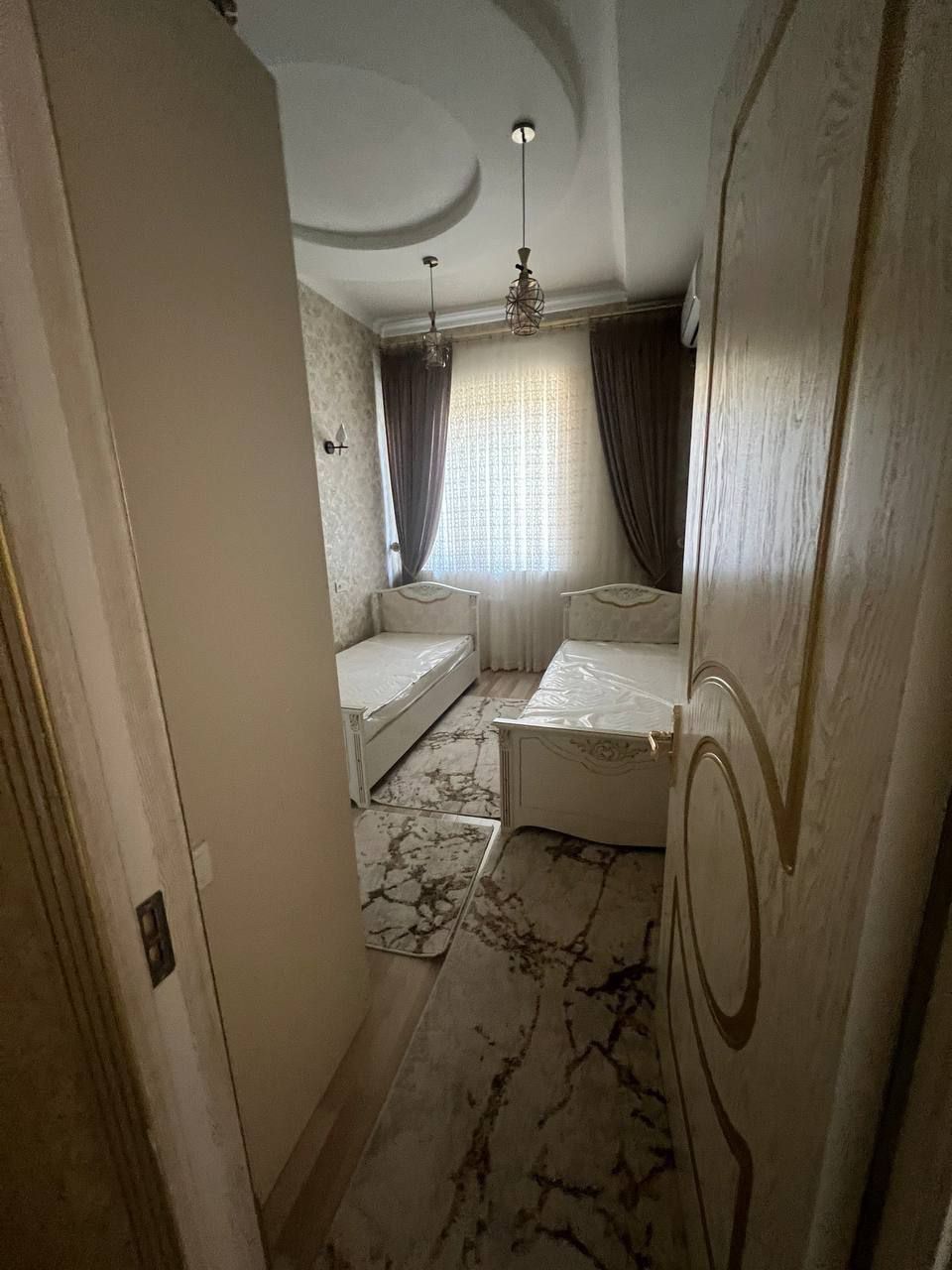 Срочно , Аренда 3х комнатной в Новостройке ЖК Хувайдо , метро беруни