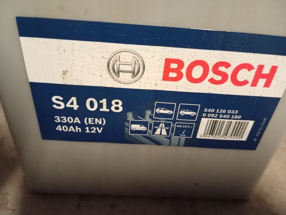 Baterie auto Bosch 40 amperi import Germania stare perfecta