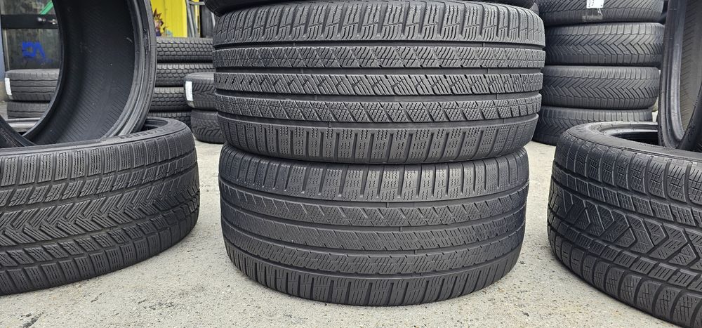 255 40 R 20 Vredestein iarna