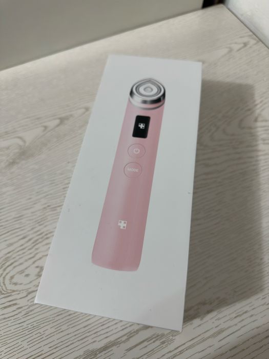 Medicube микротоковый массажер