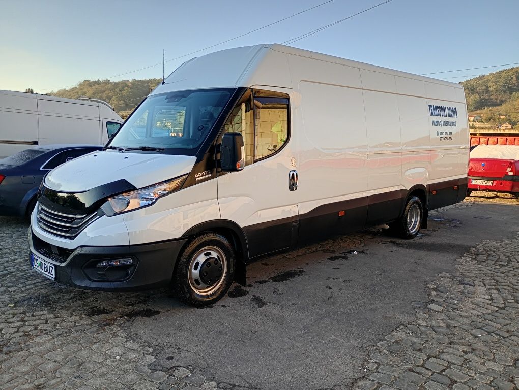 Iveco Daily 3.0 HI-Matic (8 trepte),categoria B,lungime 5.15 m