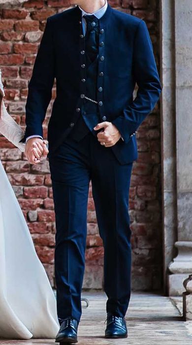 Vând costum mire Pasha Men's Wear set complet + pantofi