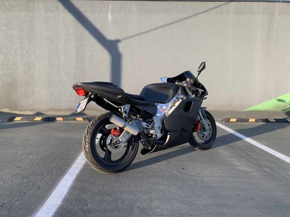 Moto A1 Yamaha TZR 125