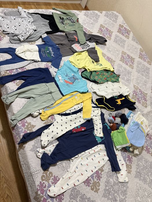 Продам вещи для новорожденных