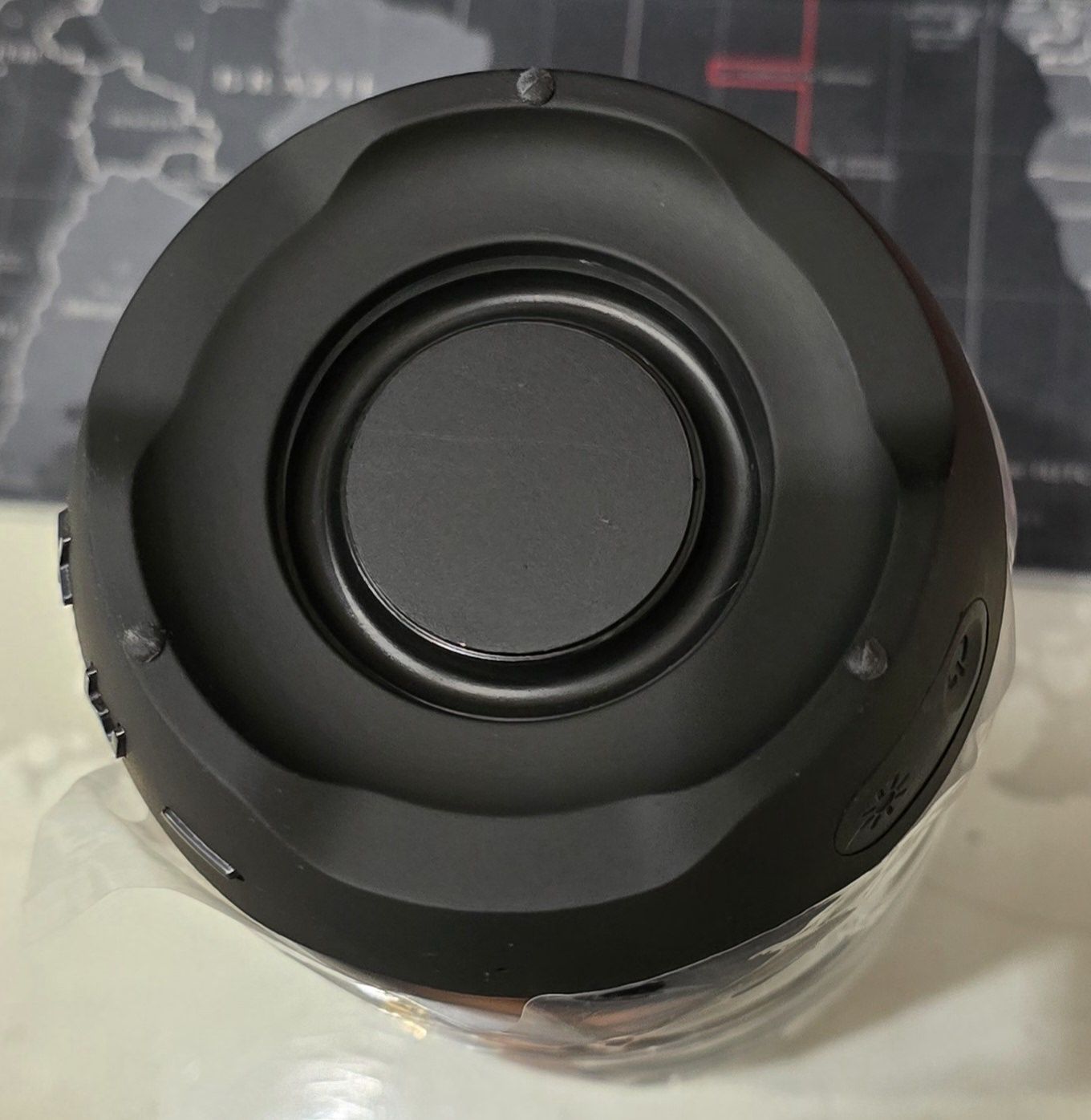 Тонколонка JBL pulse 4