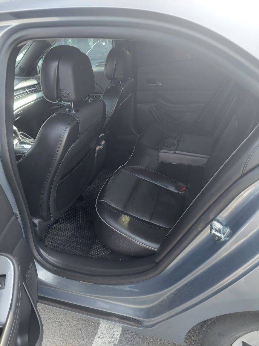 Chevrolet malibu 1