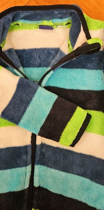 Bluza pufoasa marimea 98/104