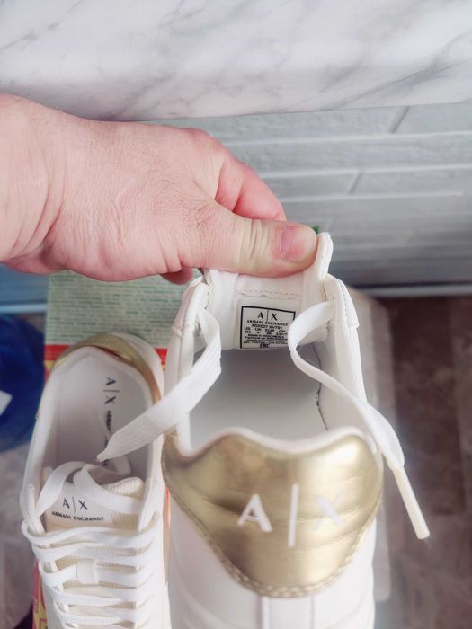 Armani ExchangeXDX027 - Alb / Auriu Pantofii sport casual