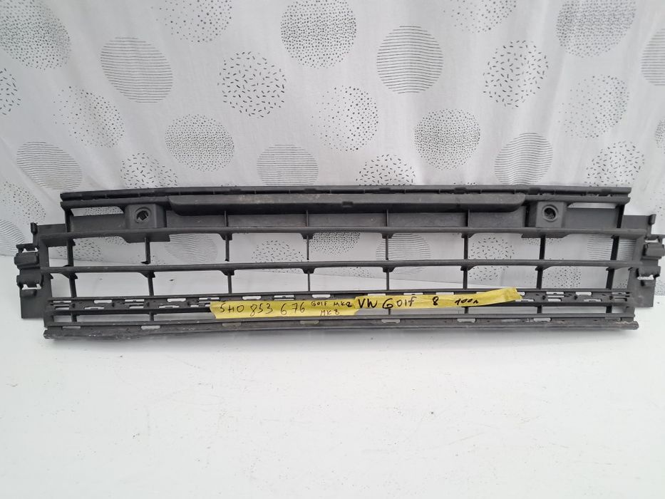 Грил решетка броня Vw Golf 8  Golf 8