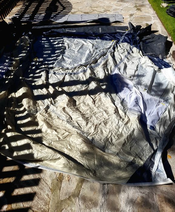 Форселт за каравана 2.42м×2.00м.