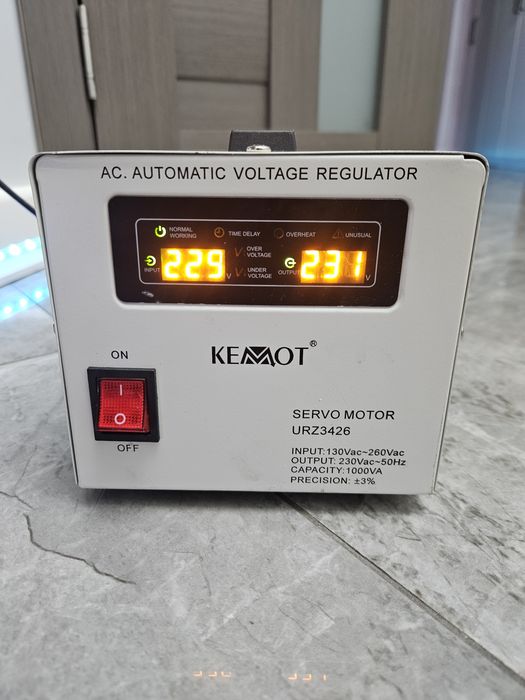 Stabilizator de tensiune 1000 VA