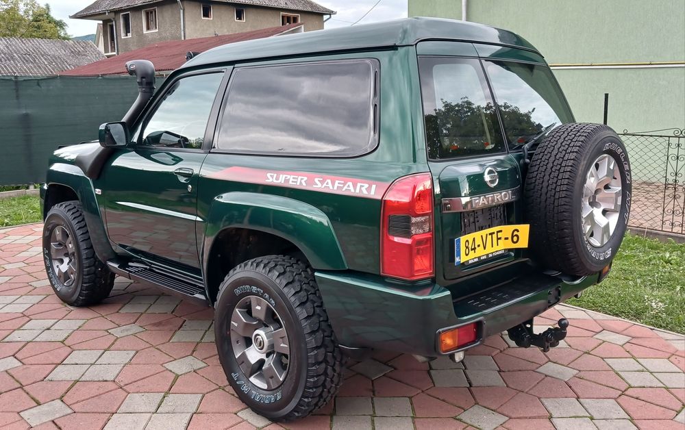 Nissan Patrol gu4.4x4.cauciucuri noi.an 2007.off road