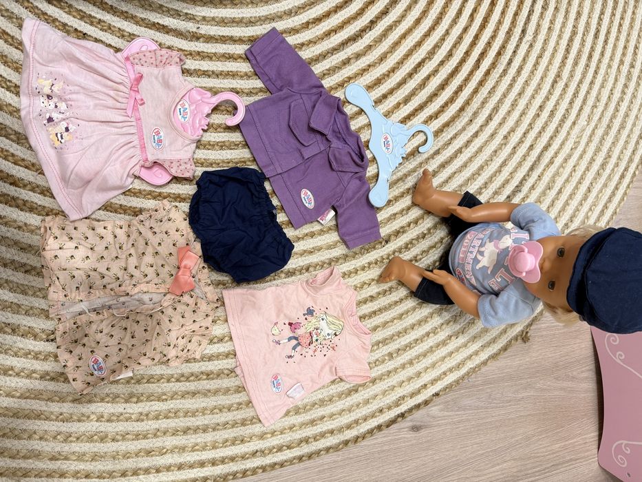 Baby Born - кукла, дървено легло и аксесоари