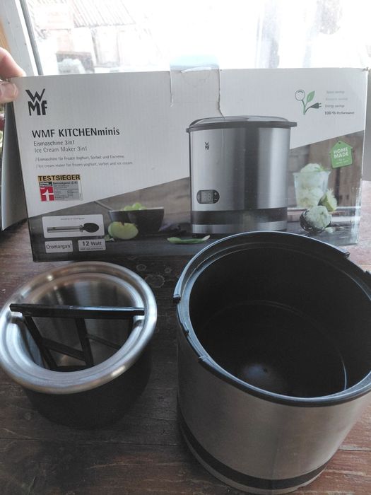 Машина за сладолед KitchenMinis