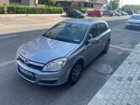 Dezmembrez Opel Astra H 2005