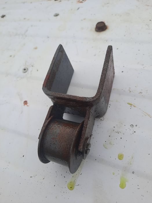 Role pt porti glisante pe sina