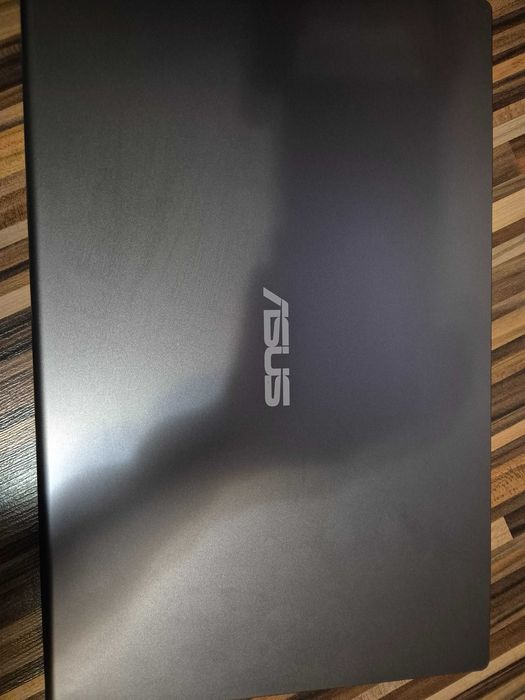 Se Vinde Laptop ASUS X515FA