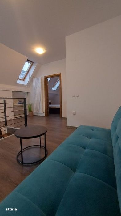 Vanzare apartament 3 camere tip PENTHOUSE Tractorul(Coresi) Brasov
