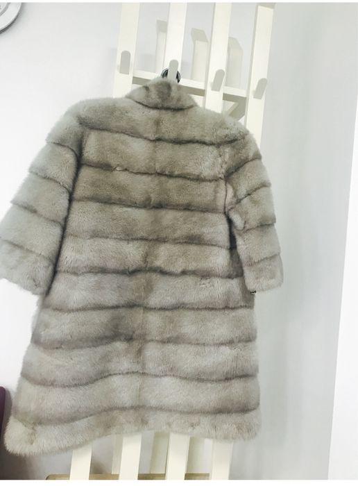 Продам норковую шубу