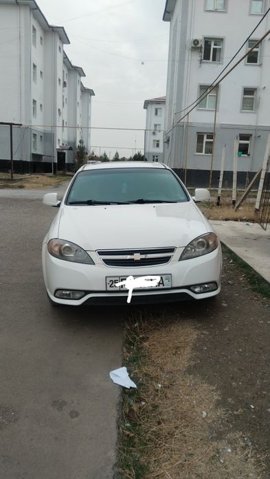 Jentra 3-pazitsa aftomat