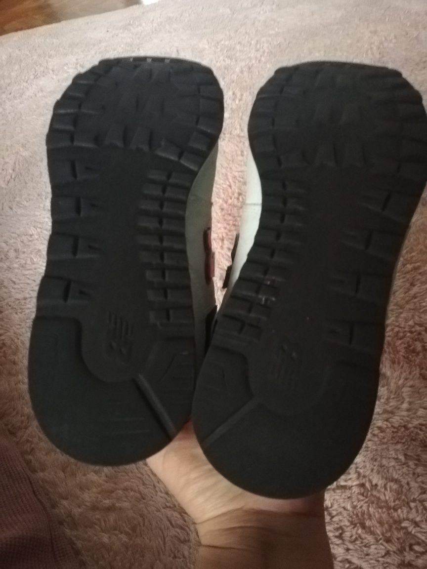 New Balance маркови маратонки