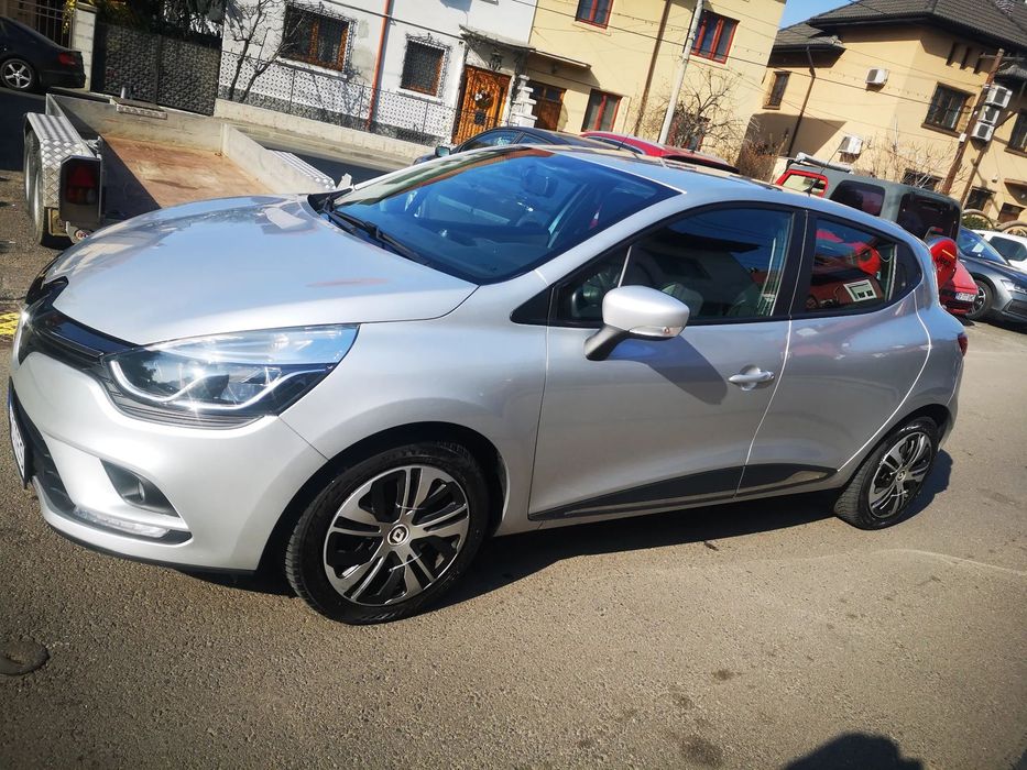 Renault Clio Auto in perfecta stare, cu toate reviziile la zi, primul proprietar.