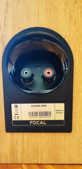 Boxe Focal Chora 806