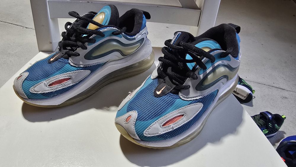 Adidasi nike numarul 35 albastri