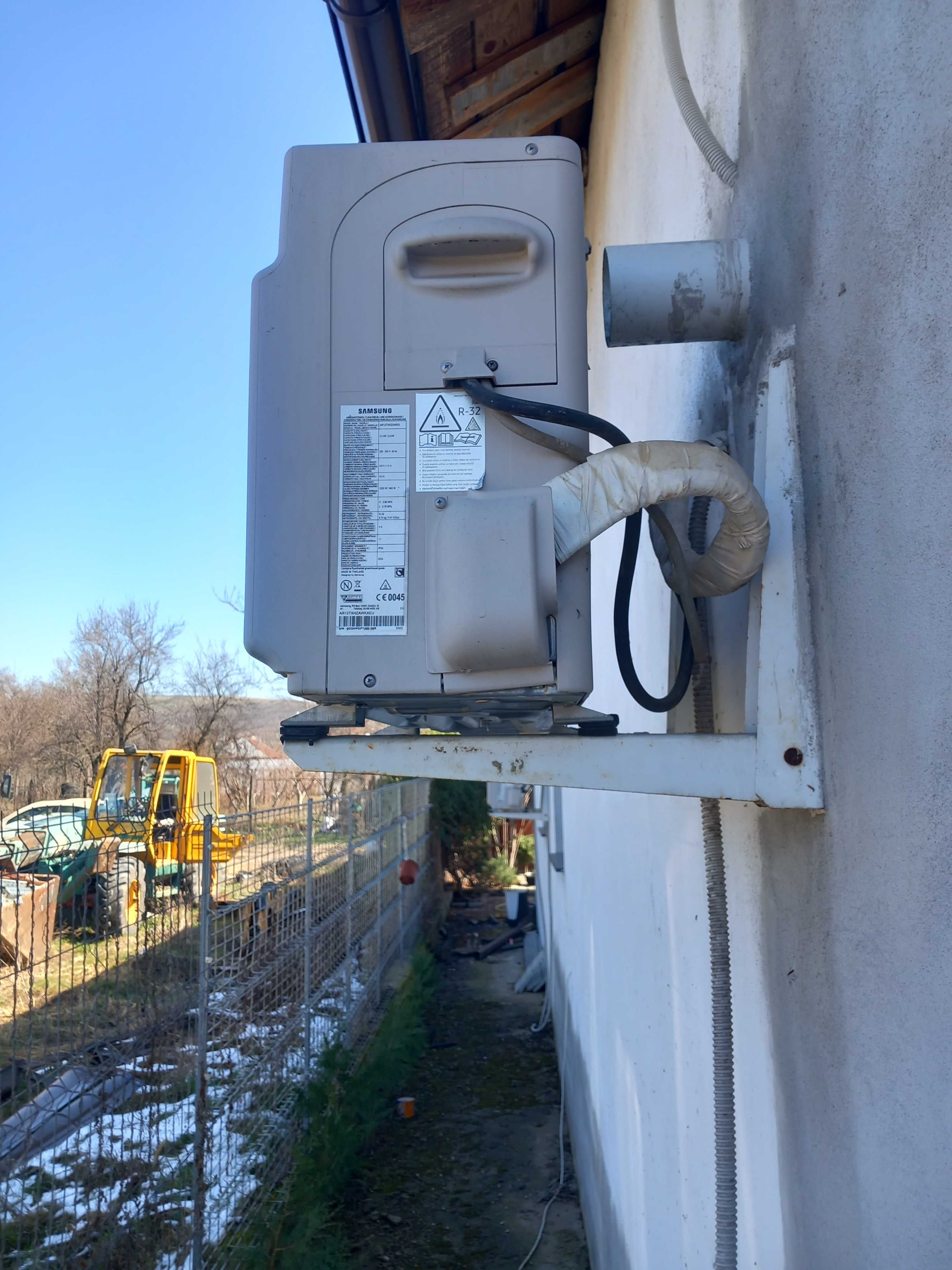 Montaj aer conditionat,incarcare freon,revizii.