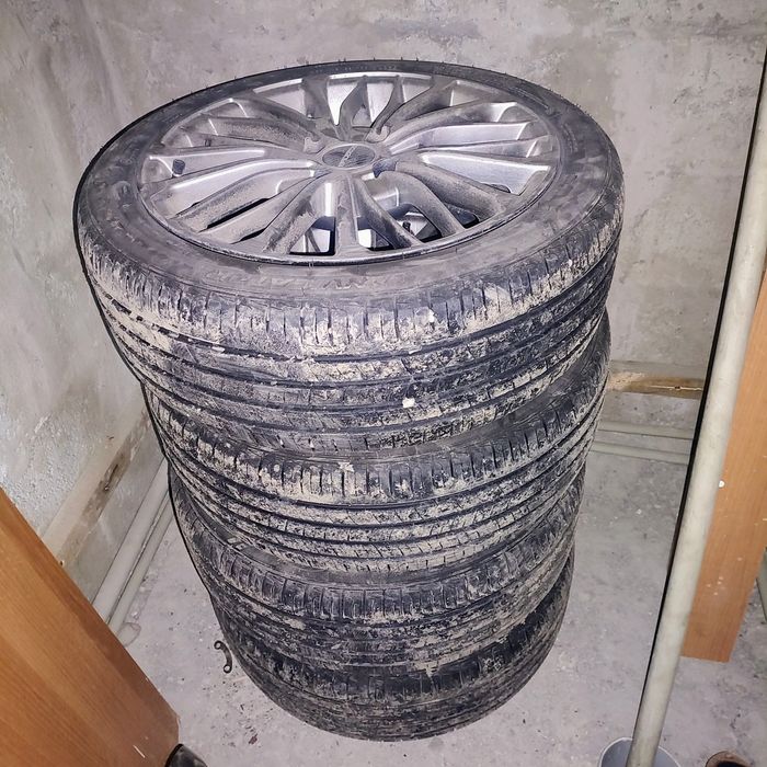 Продам диски с новой шиной