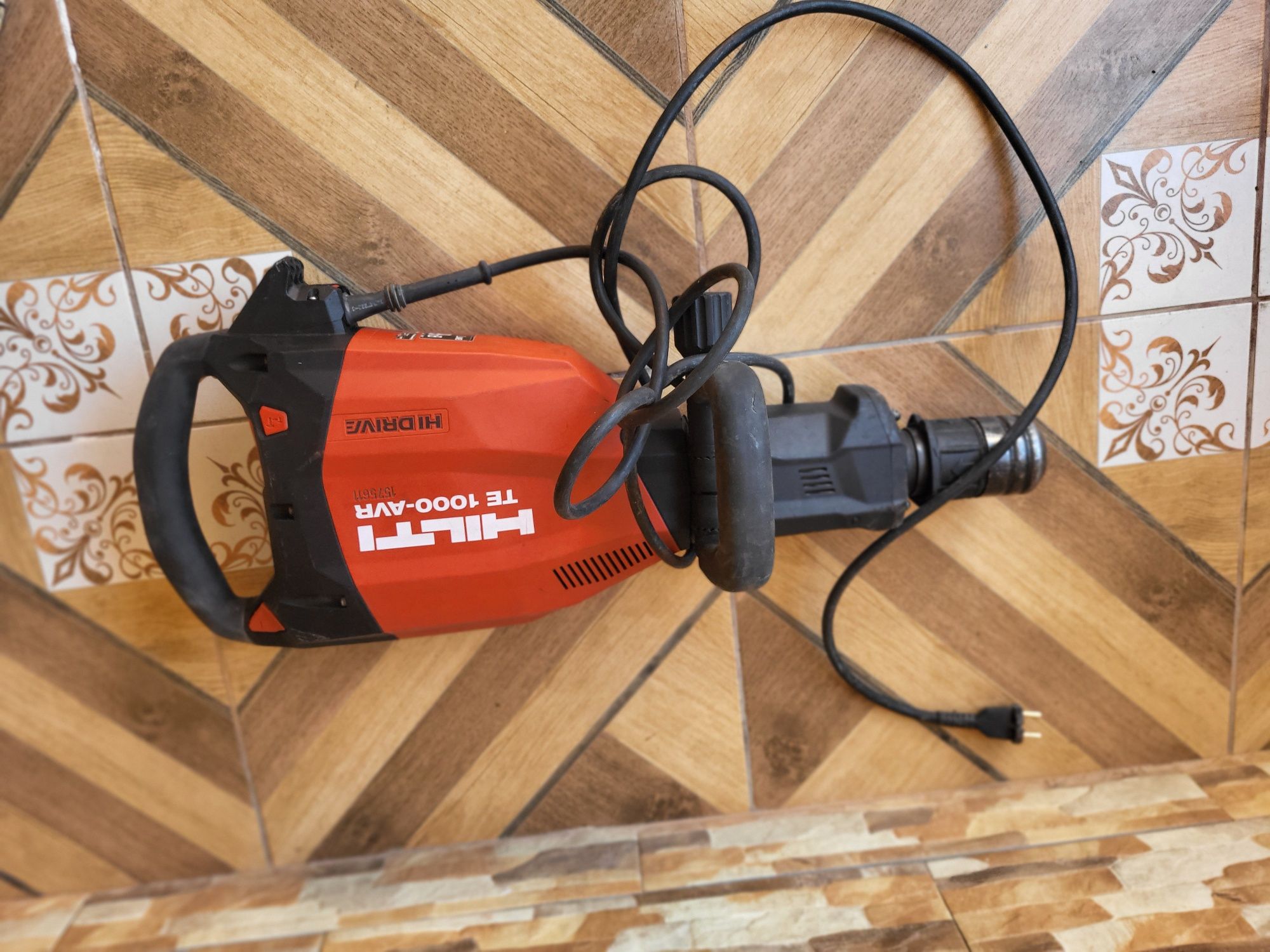 Vând picamar hilti te 1000 Avr