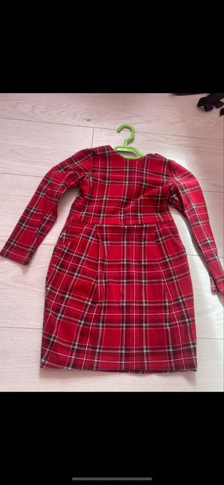 Rochia de copii noua